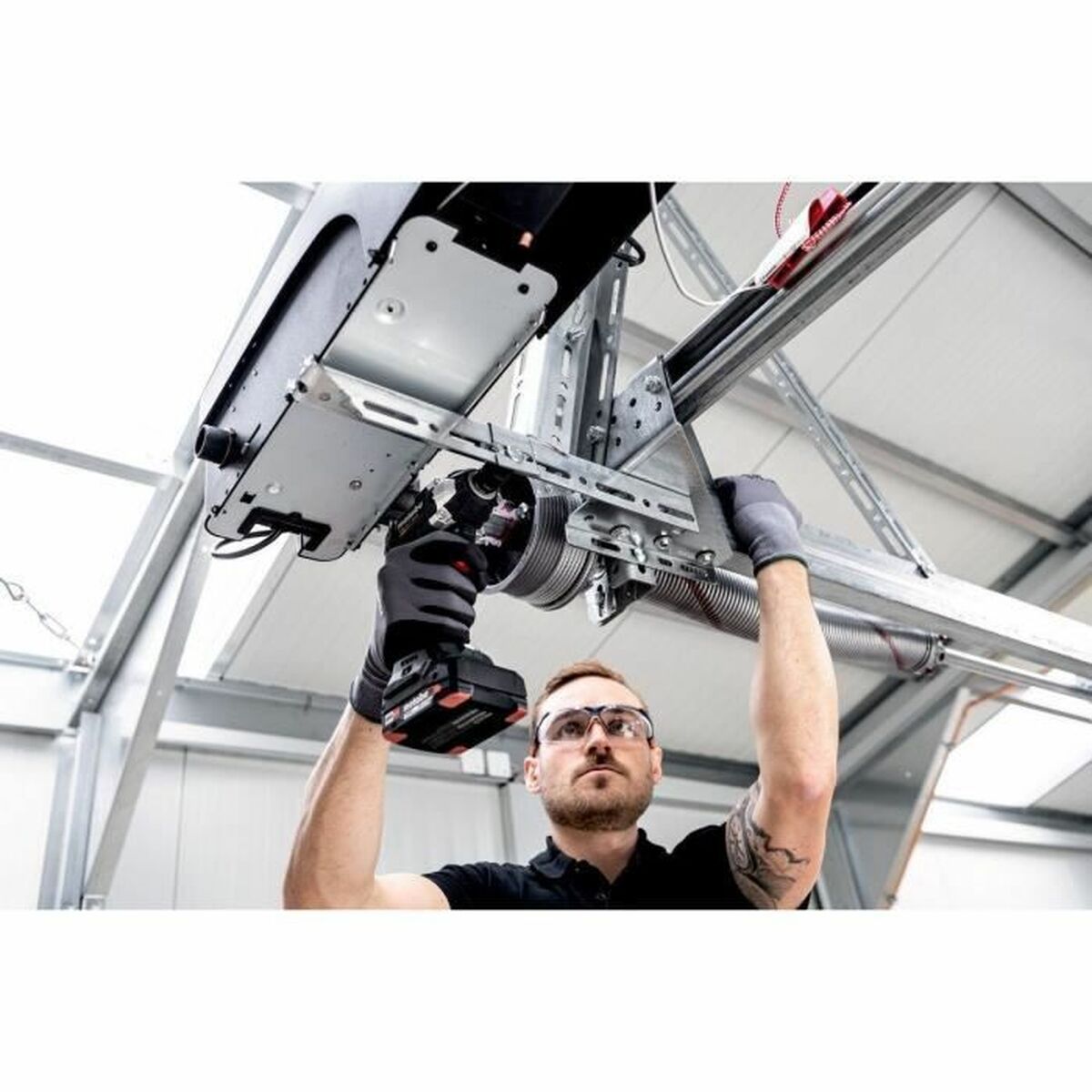 Elektrický skrutkovač Metabo SSW 18 LT 300 BL